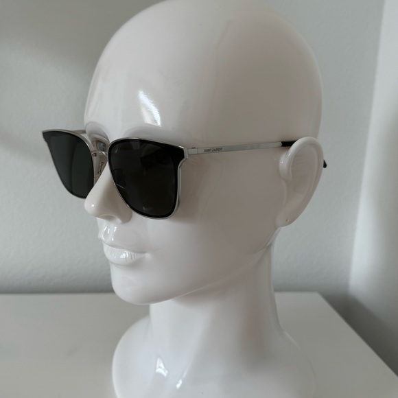 SUNGLASSES - Picture 3 of 8